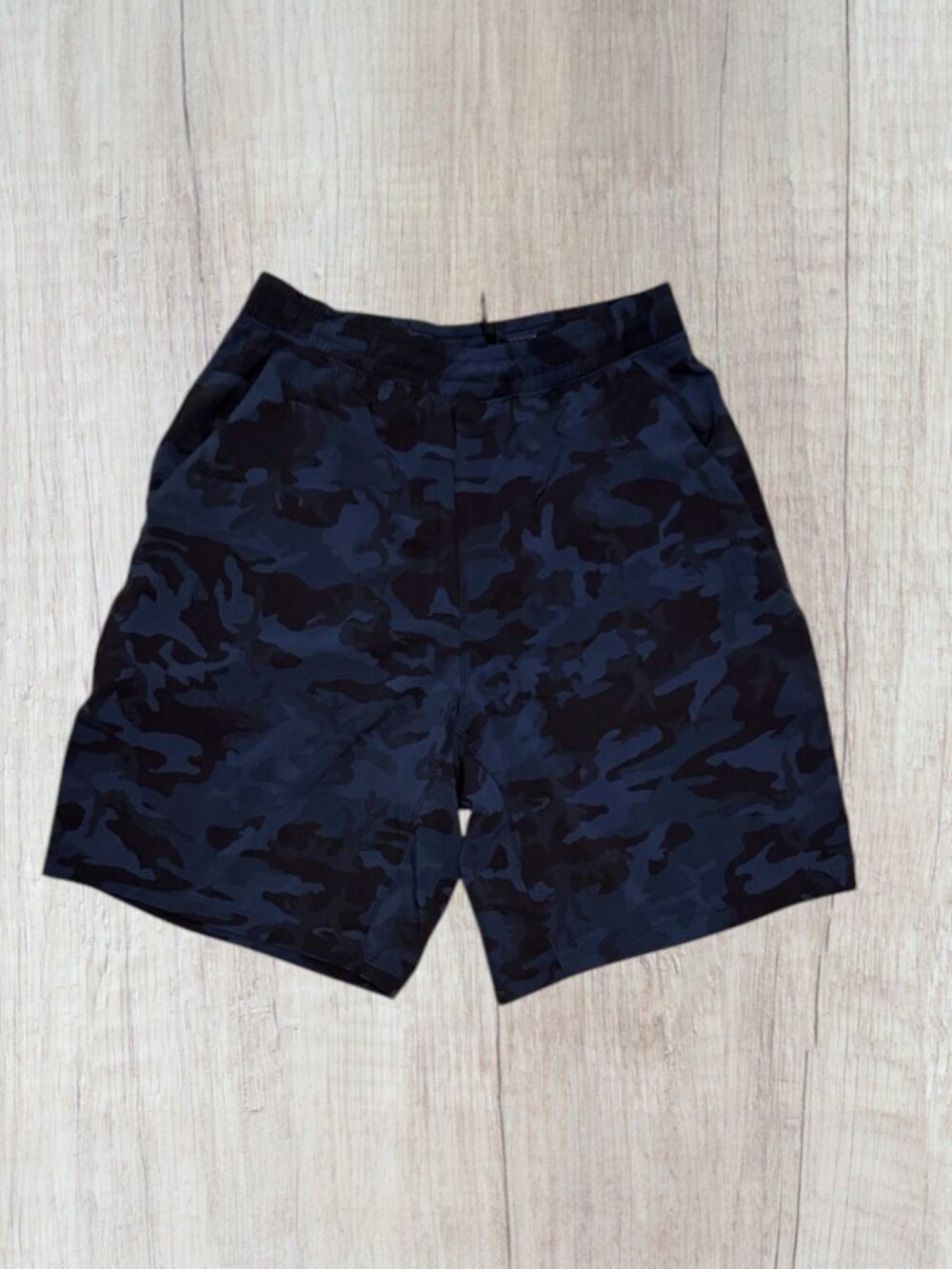 Lululemon Pace Breaker Shorts Men Small 9” Lined Navy Camo Running Zip Pocket